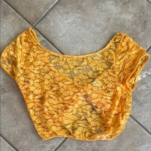 Love Gold Velvet Crop Blouse Fitted Style